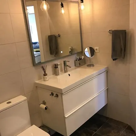 Cosy Top Floor