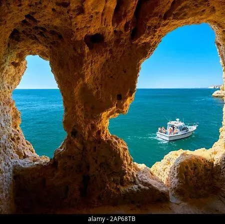 Cosy Floor Apartment *